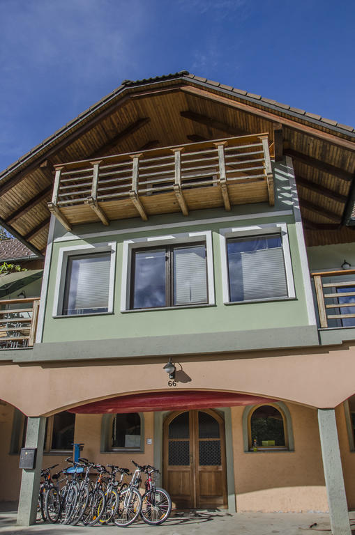Miskar Rooms Cerknica Extérieur photo